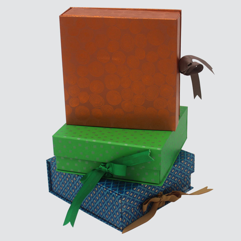 Easy Folding Gift Box Food Candle Chocolate Silk Ribbon Beautiful Box